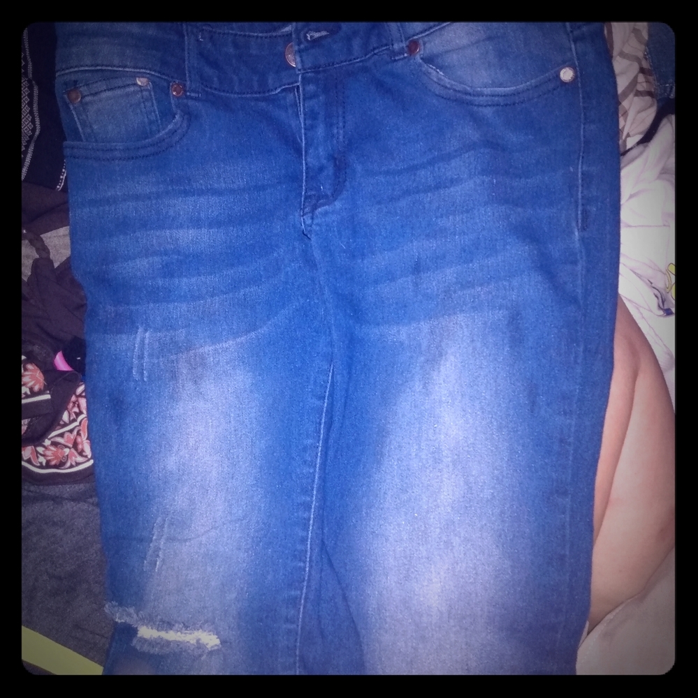 Distressed Jeans